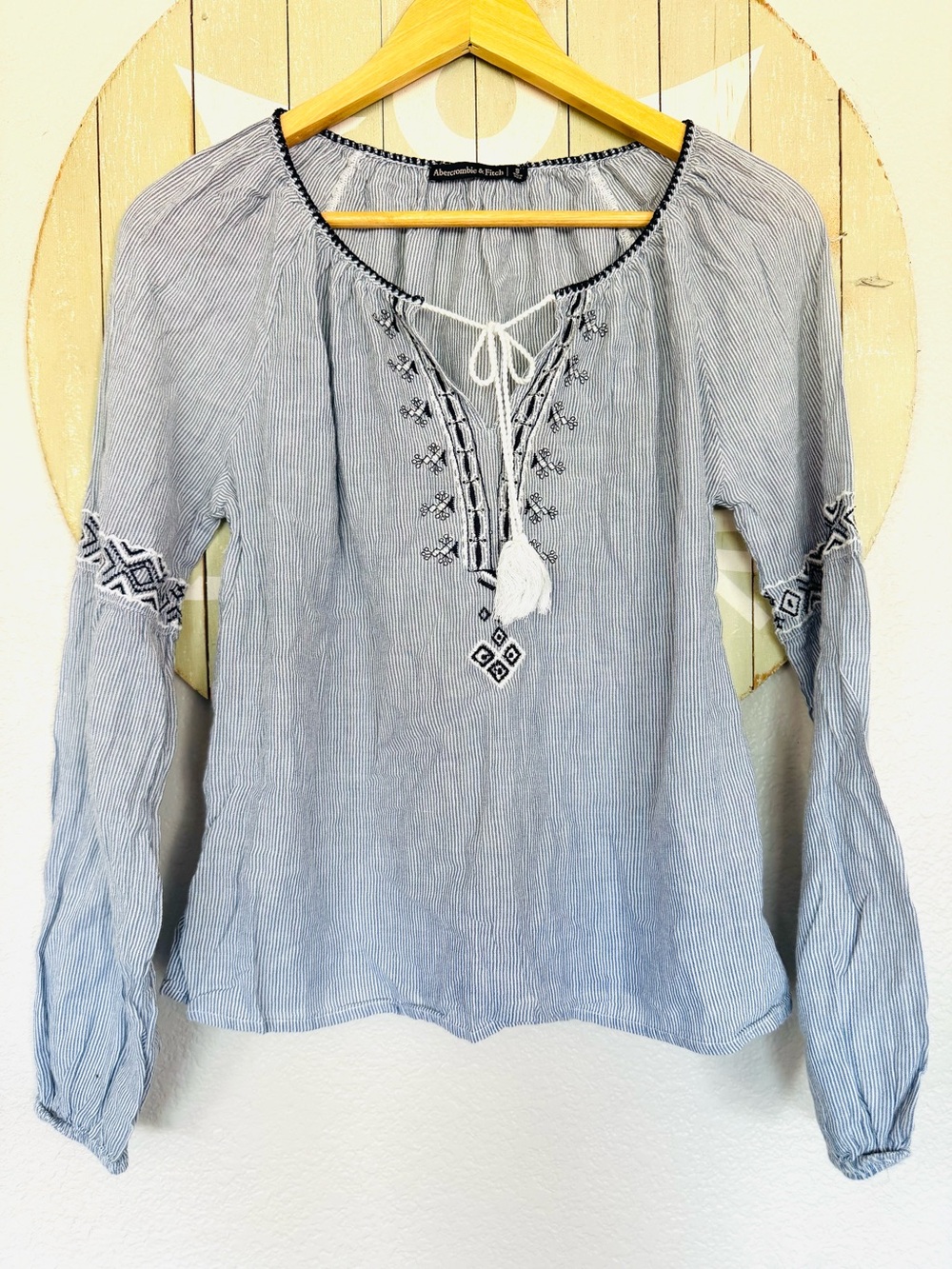 A&F peasant boho tie front blouse small blue stripe